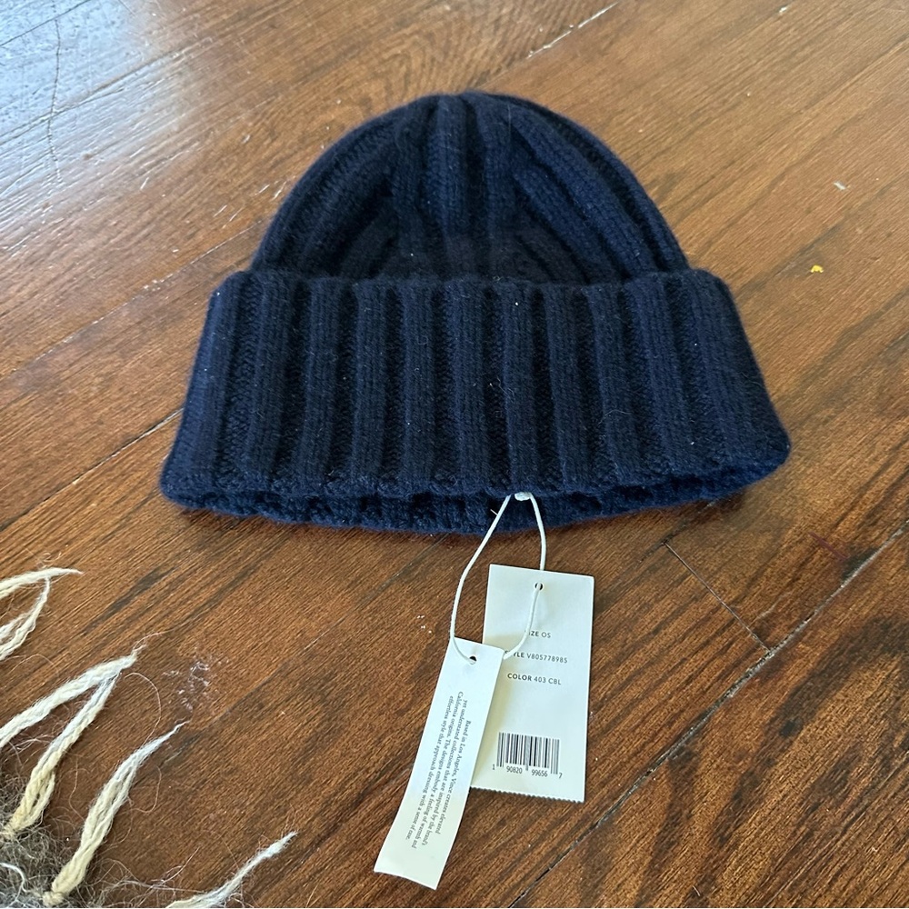 Navy blue  Ribbed Knit Beanie cashmere new vince